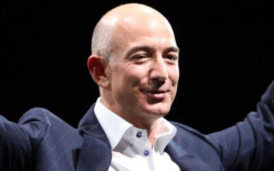 Jeff Bezos, fundador de Amazon: «Trabaja duro, diviértete y haz historia»