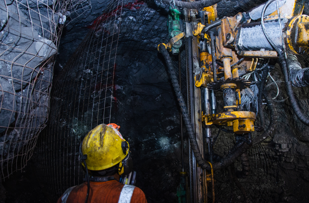 Minería sostenible: ¡El futuro está en el triple impacto!